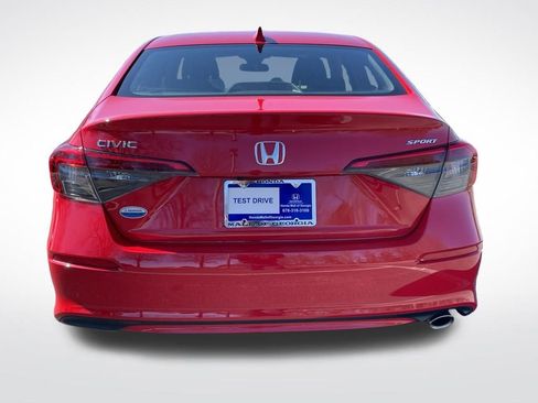 Certified 2024 Honda Civic Sport image 5