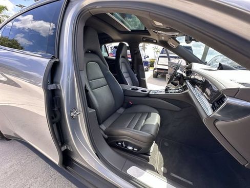 Used 2017 Porsche Panamera 4S AWD/4WD image 34