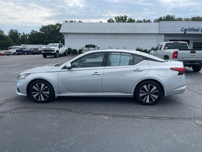 Used 2021 Nissan Altima 2.5 SL