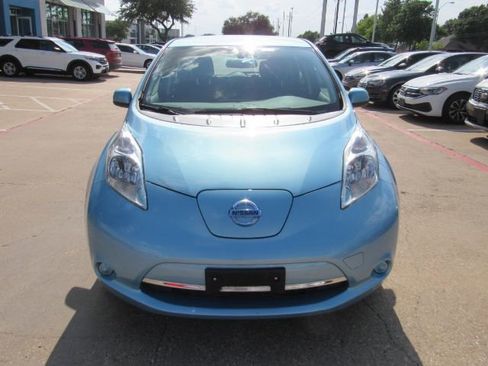Used 2015 Nissan Leaf S w/ Charge Package image 2