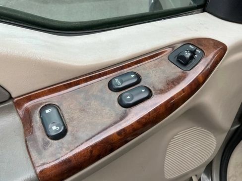 Used 2002 Ford F250 XLT RWD image 12