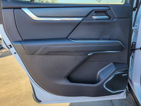 Certified 2025 GMC Acadia Elevation image 17