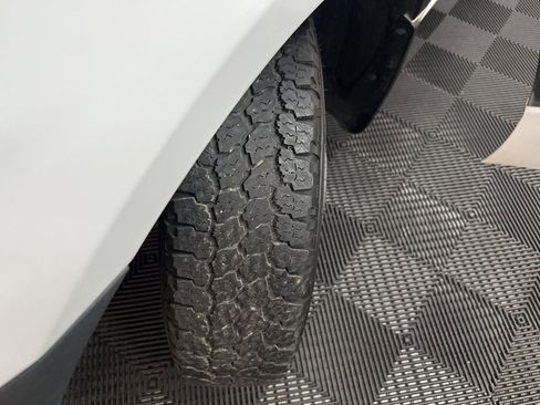 Used 2019 Freightliner Sprinter 144 image 27