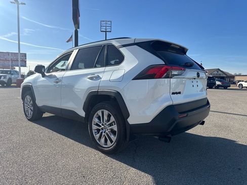 Used 2024 Toyota RAV4 XLE Premium image 4