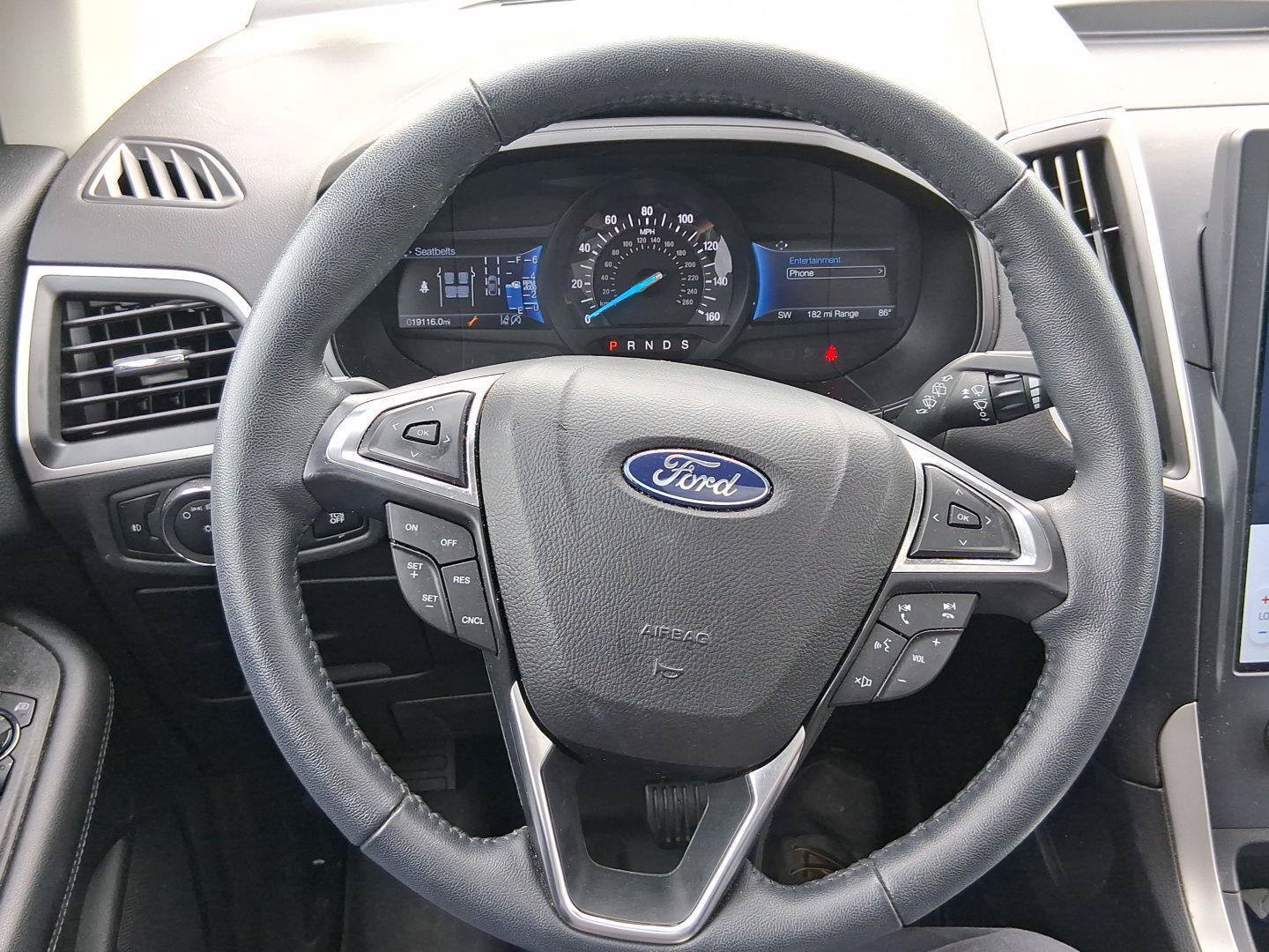 Used 2023 Ford Edge SEL w/ Convenience Package AWD/4WD image 16