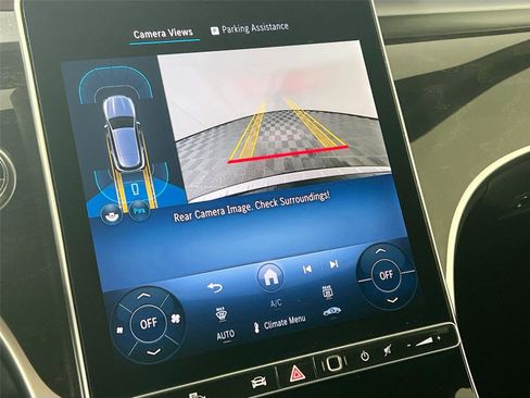 Certified 2026 Mercedes-Benz GLC 300 4MATIC image 14