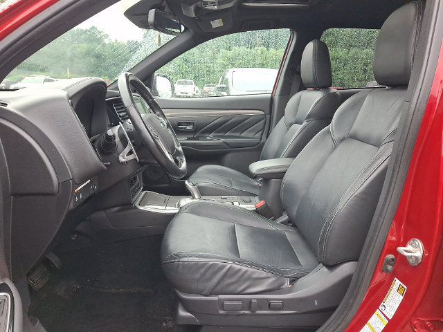 Used 2020 Mitsubishi Outlander SEL AWD/4WD image 2