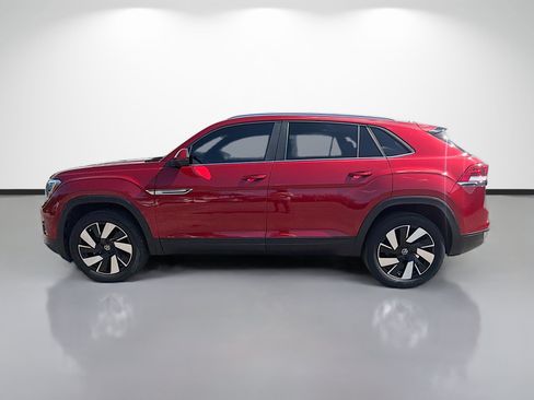 Used 2024 Volkswagen Atlas Cross Sport SE w/ Panoramic Sunroof Package FWD image 6