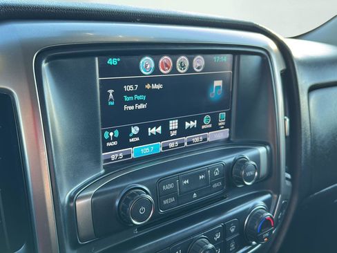 Used 2018 Chevrolet Silverado 1500 LT w/ All Star Edition image 16