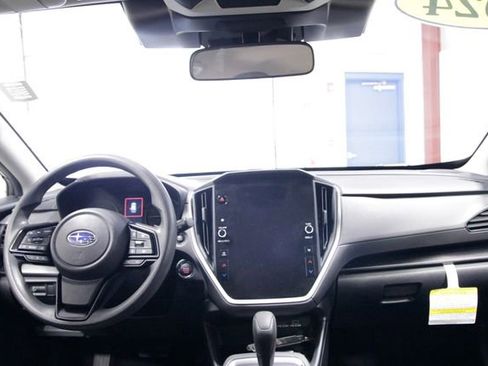 Used 2024 Subaru Crosstrek 2.0i Premium image 15