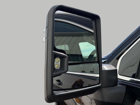 Used 2025 GMC Sierra 2500 SLE w/ SLE Value Package; AWD/4WD image 24