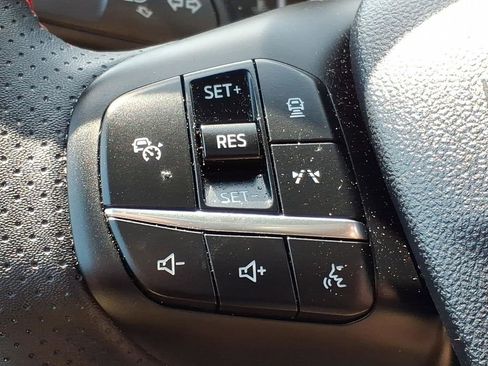Used 2024 Ford Escape ST-Line w/ Tech Pack #1 AWD/4WD image 21