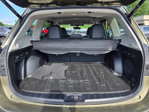 Used 2024 Subaru Forester Limited AWD/4WD image 18