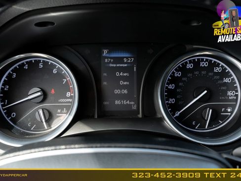 Used 2020 Toyota Camry SE FWD image 24