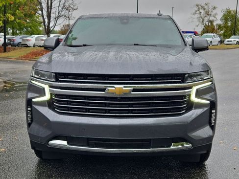 Used 2022 Chevrolet Tahoe LT w/ Luxury Package image 2