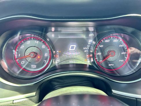 Used 2021 Dodge Charger SXT w/ Blacktop Package image 5