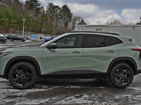 New 2026 Chevrolet Trax ACTIV w/ Sunroof Package image 4