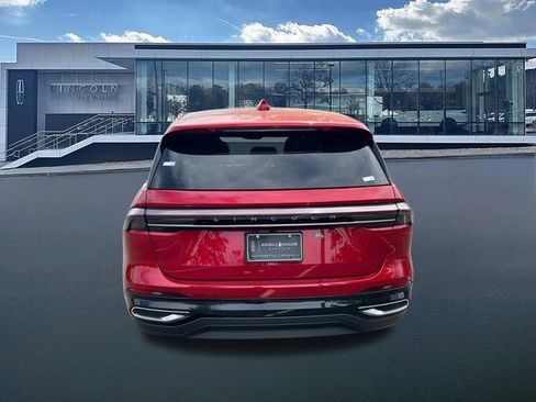 New 2026 Lincoln Nautilus Premier image 7