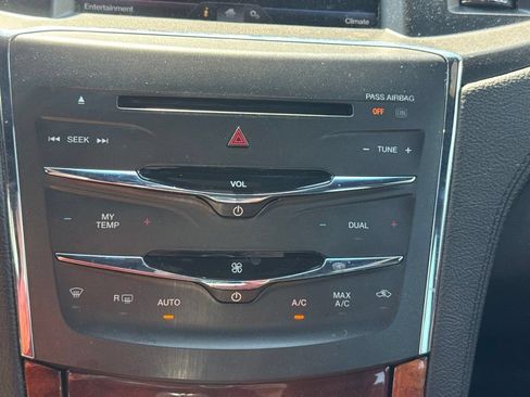 Used 2015 Lincoln MKS AWD w/ Equipment Group 201A image 20