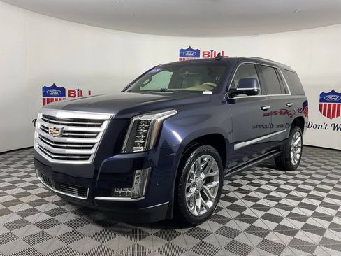 Used 2019 Cadillac Escalade Platinum AWD/4WD image 7