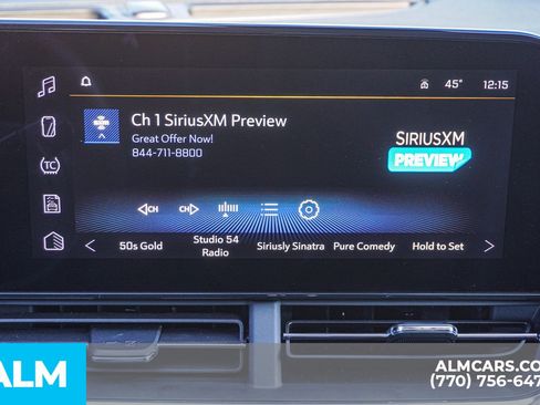 Used 2025 Chevrolet Trax LT w/ LT Convenience Package image 40