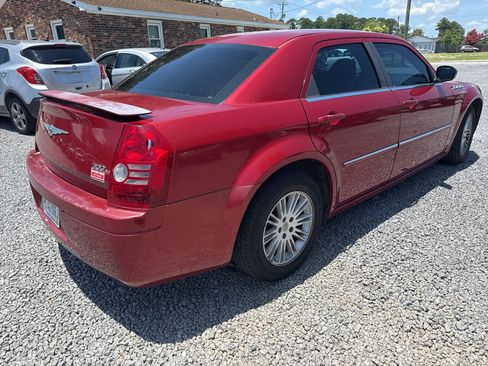 Used 2009 Chrysler 300 LX RWD image 3
