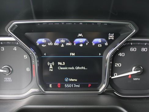 Used 2021 GMC Yukon SLT w/ SLT Premium Package image 14