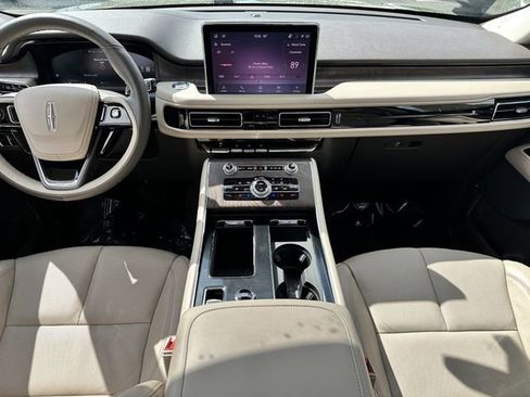 Certified 2024 Lincoln Aviator Reserve w/ Elements Package Plus AWD/4WD image 15