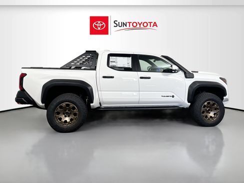 New 2026 Toyota Tacoma 4x4 Double Cab Hybrid image 2