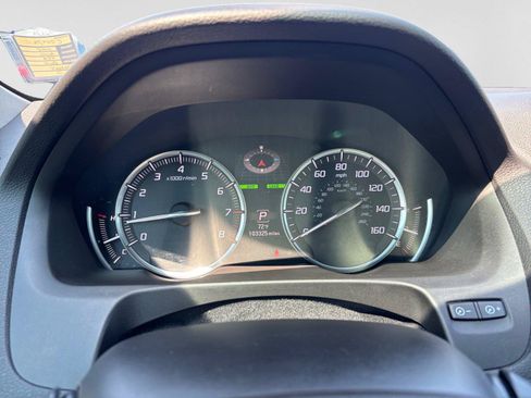 Used 2018 Acura TLX FWD image 16