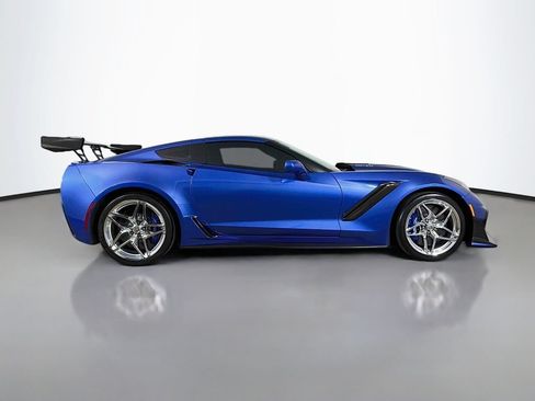 Used 2019 Chevrolet Corvette ZR1 RWD image 8