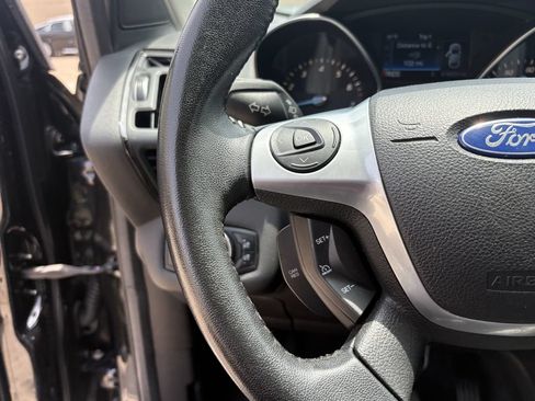 Used 2014 Ford Escape Titanium AWD/4WD image 16