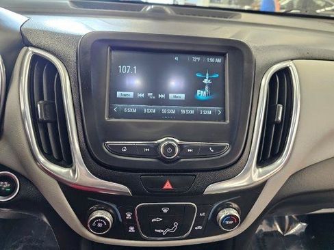 Used 2018 Chevrolet Equinox LS AWD/4WD image 17