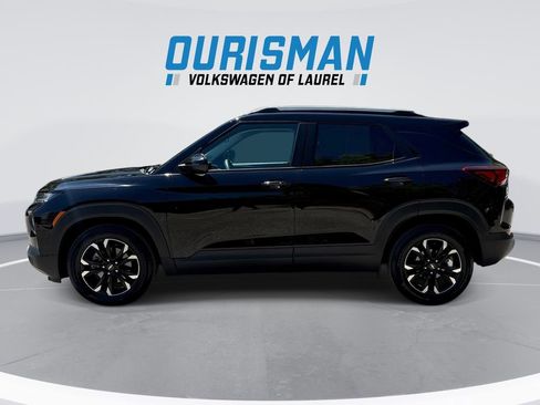 Used 2022 Chevrolet TrailBlazer LT w/ Convenience Package FWD image 5