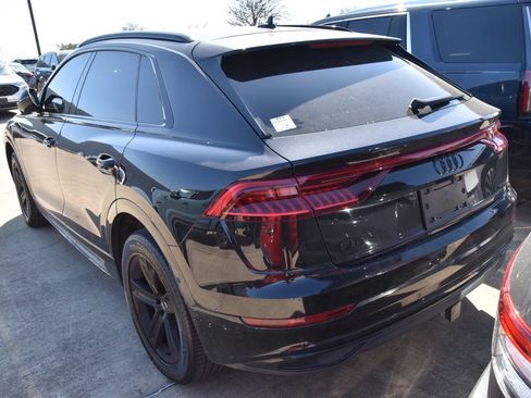 Used 2019 Audi Q8 Premium w/ Convenience Package image 8