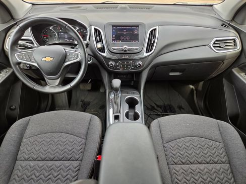 Used 2022 Chevrolet Equinox LT FWD image 9