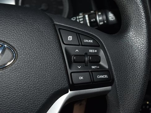 Used 2017 Hyundai Tucson SE w/ SE Popular Package 02 FWD image 9