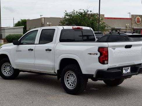 Used 2024 Chevrolet Colorado W/T w/ WT Convenience Package II image 4