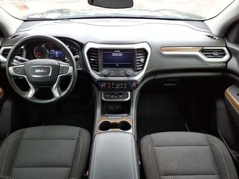Used 2023 GMC Acadia SLE FWD image 14