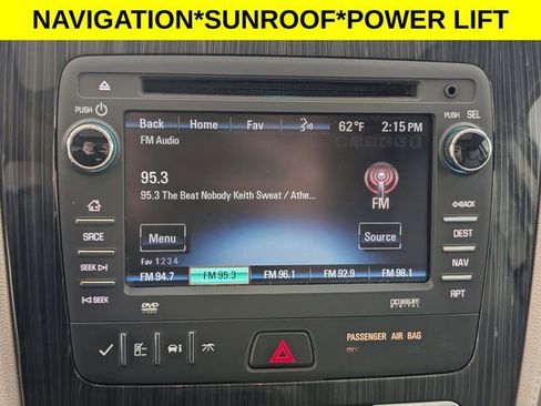 Used 2016 Chevrolet Traverse LT FWD image 21