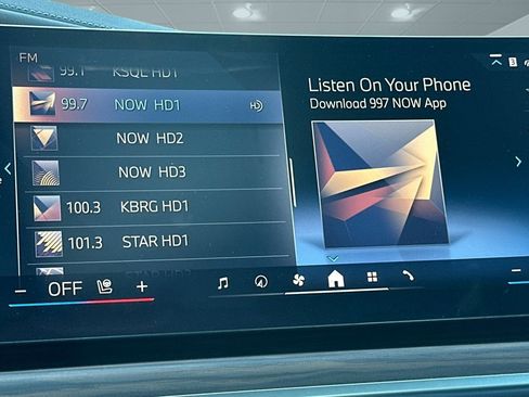 New 2025 BMW 740i image 22