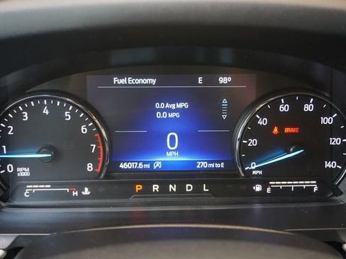 Used 2023 Ford Explorer XLT RWD image 9
