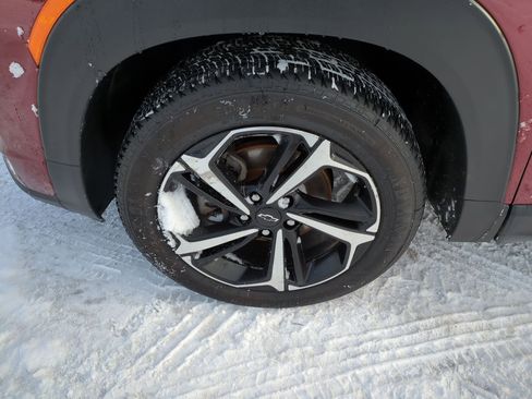 Certified 2022 Chevrolet TrailBlazer RS w/ Sun and Liftgate Package image 33