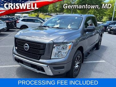 Used 2021 Nissan Titan SV w/ SV Convenience Package