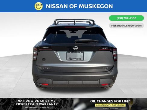 New 2026 Nissan Kicks SV w/ SV Premium Package image 6