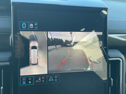 New 2026 GMC Yukon XL Elevation image 14