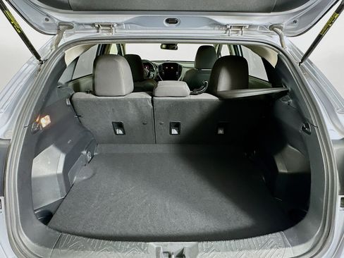 Used 2024 Subaru Crosstrek 2.0i Premium image 27