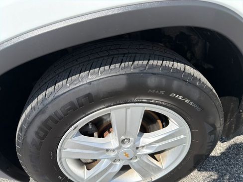 Used 2019 Chevrolet Trax LT w/ LT Convenience Package FWD image 29