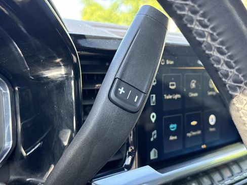 Used 2024 Chevrolet Silverado 1500 RST w/ Z71 Off-Road Package AWD/4WD image 10