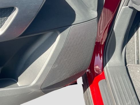 New 2026 Nissan Pathfinder SL image 18